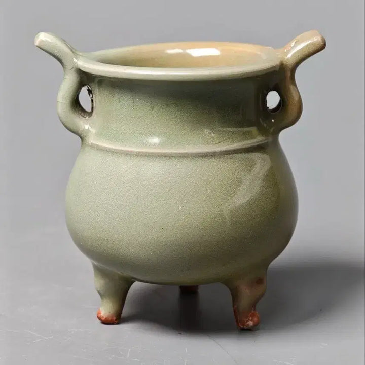 [BUNJANG] Late Ming Dynasty Celadon Tripod Incense Burner - Excavated Chinese Ceramic / [진품] 명말 용천요 청자 삼족향로 출토품 중국도자기 골동품 고미술품