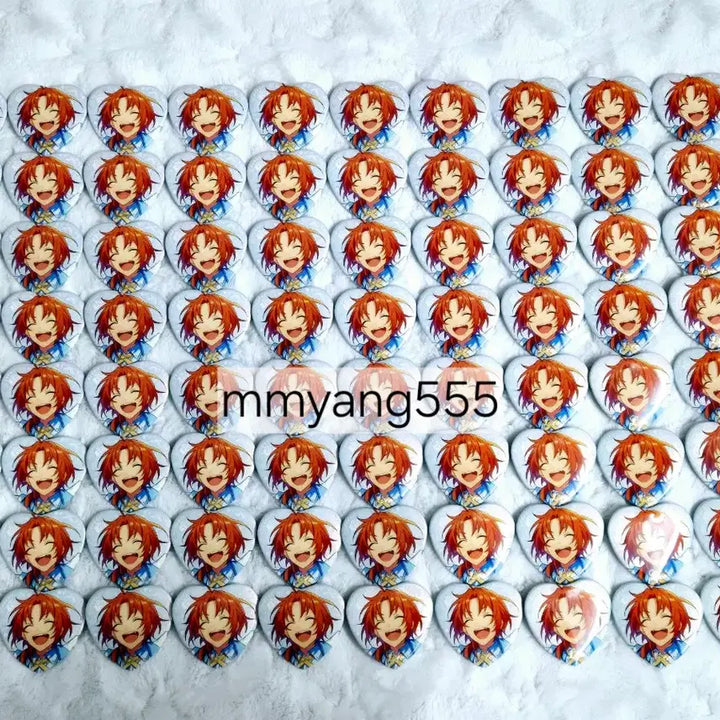[BUNJANG] Ensemble Stars Tsukynaga Leo 3rd Anniversary White Suit Heart Can Badge Bundle / (이번주만 가격내림)츠키나가 레오 3주년 백정장 하트 캔뱃지