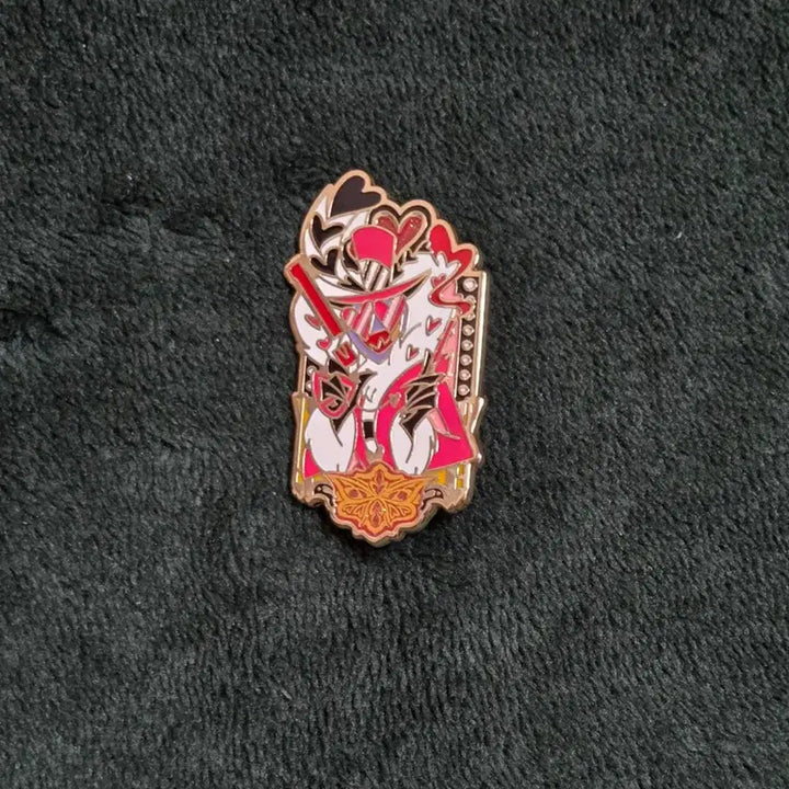 [BUNJANG] Hazbin Hotel Valentino Metal Badge / 해즈빈 호텔 발렌티노 금속 뱃지
