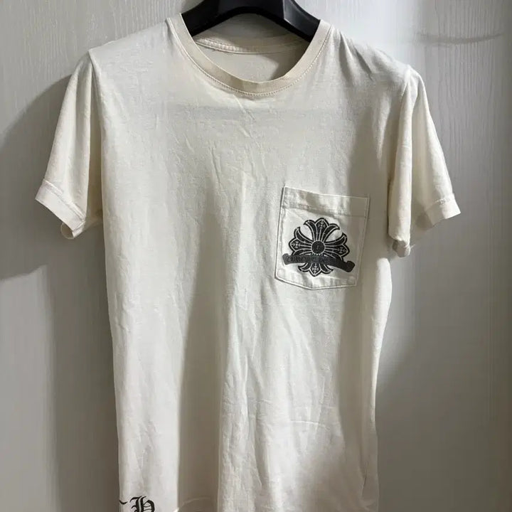 [BUNJANG] Chrome Hearts Big Horseshoe Pocket T-Shirt Size S / 크롬하츠 빅 홀스슈 포켓 반팔 s
