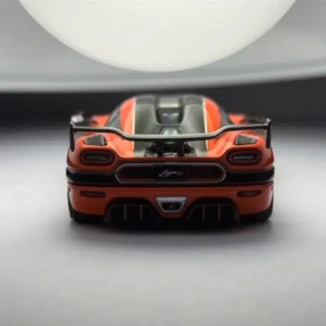 [BUNJANG] Koenigsegg Agera RS 1:64 Scale Limited Edition (95/999) / Koenigsegg Agera RS 1:64 한정판 95/999  급처.