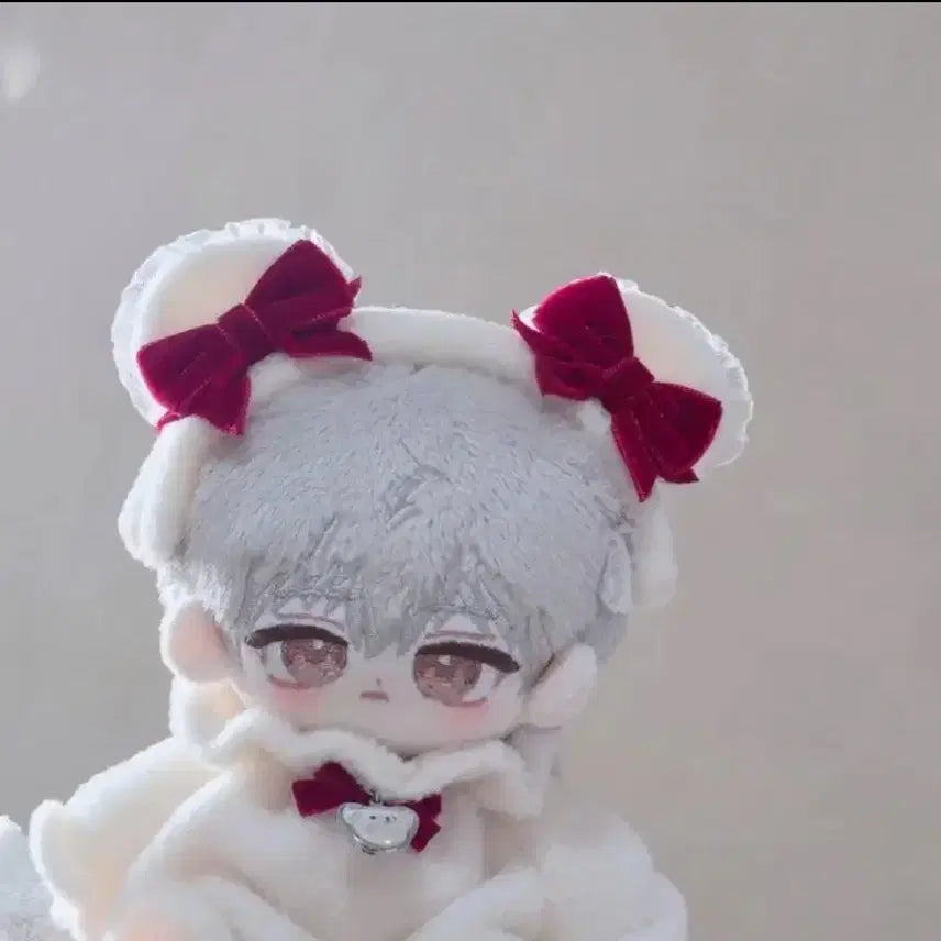 [BUNJANG] The Greatest Showman Character Doll Park Moon-dae (White) / 데못죽 속성 솜인형 박문대 백차문대