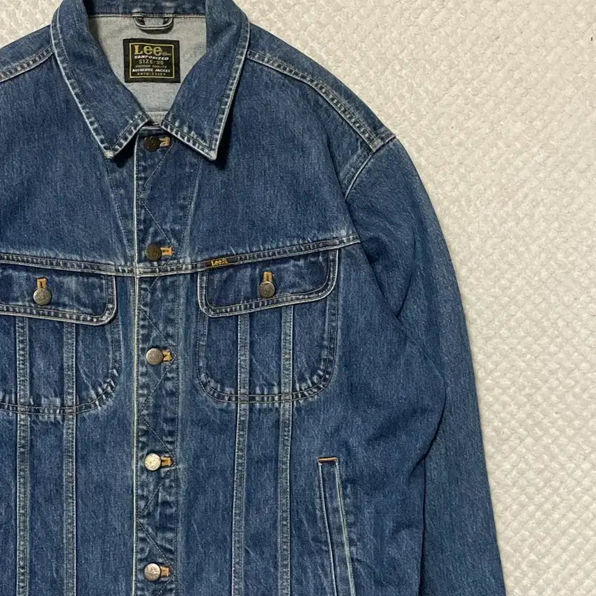[BUNJANG] Lee 101J 1990s Denim Trucker Jacket / [M] Lee 리 1990s 101J 데님 트러커 청자켓