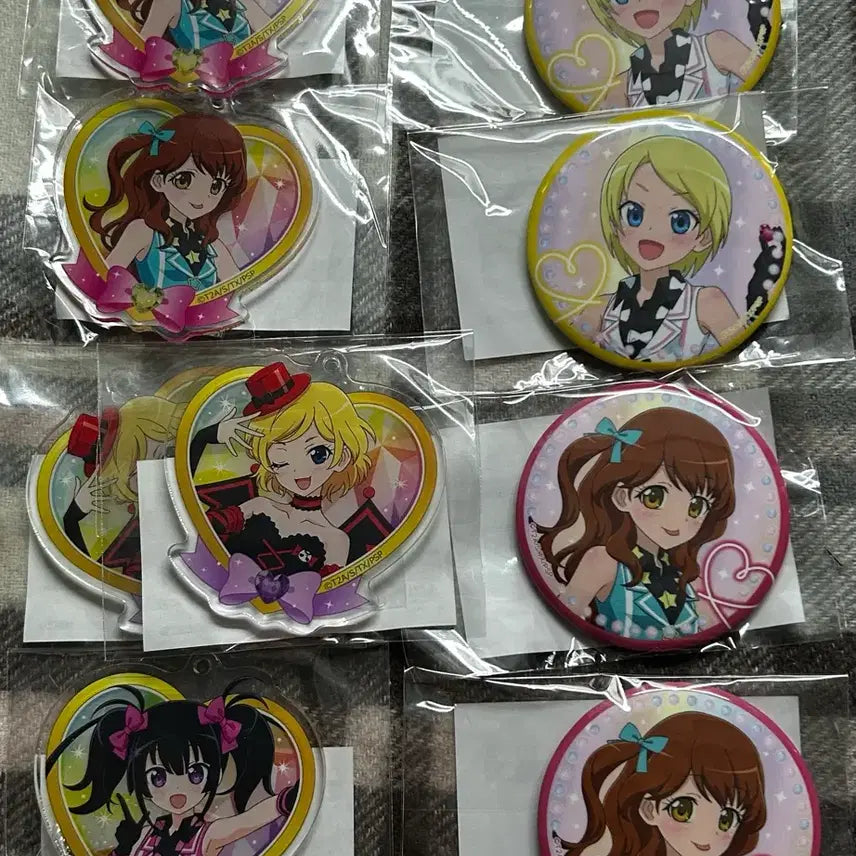 [BUNJANG] PriPara Marukuji Trading Acrylic Keychain and Badge Set / 프리티리듬 오로라드림 마루쿠지 교판