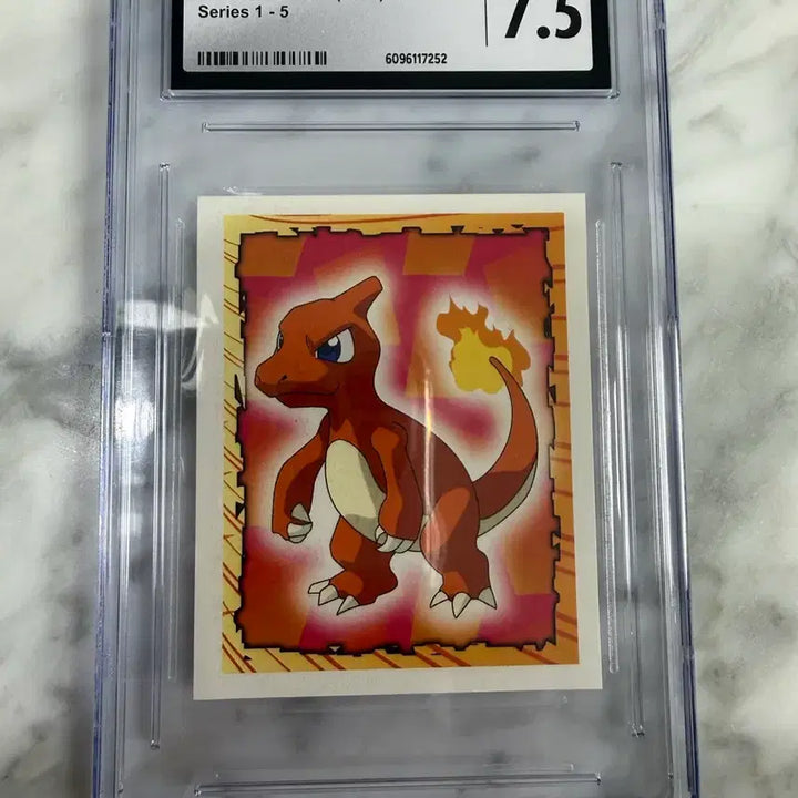 [BUNJANG] Pokemon Charizard Card (1998) CGC Graded 7.5 / CGC 7.5 포켓몬 리자디 카드 (1998)
