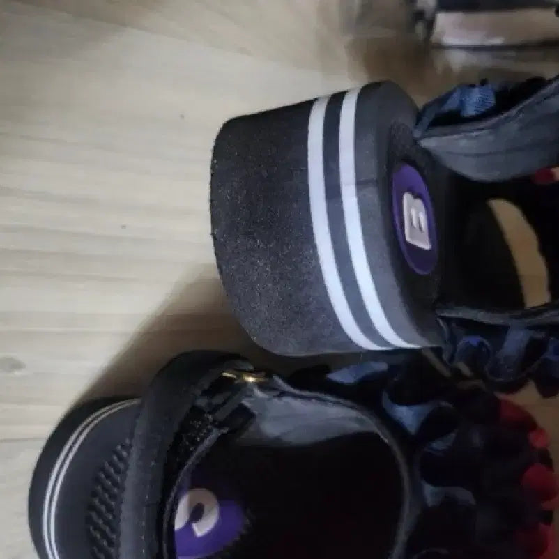 [BUNJANG] SUECOMMA BONNIE Kangkang Sandals / 슈콤마보니 캉캉샌들