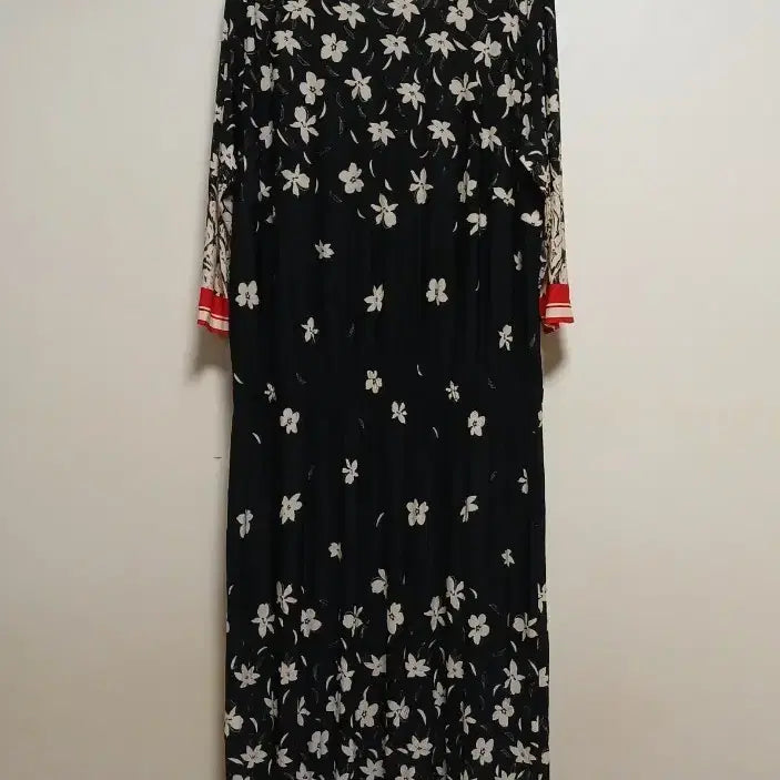 [BUNJANG] Mariani Flower Dress / 마리아니 플라워 원피스 50