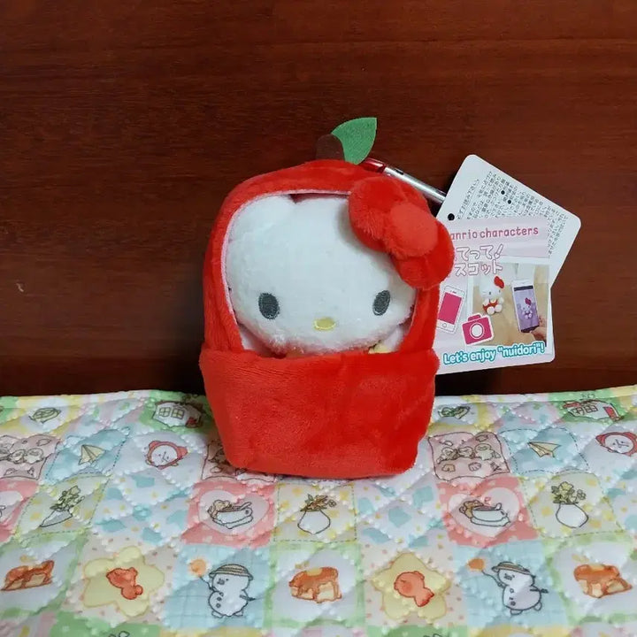 [BUNJANG] Sanrio Hello Kitty Sleeping Bag Keychain Plush / 산리오 헬로키티 침낭인형