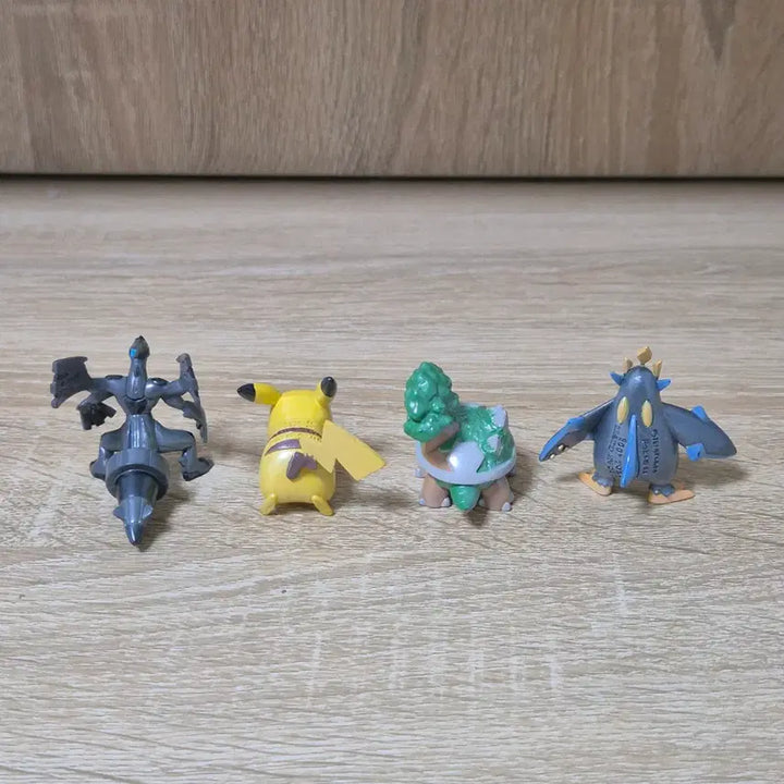[BUNJANG] Pokemon Moncolle Metallic Pearl Figure Set / 포켓몬 피규어 메탈릭 펄 몬코레 세트