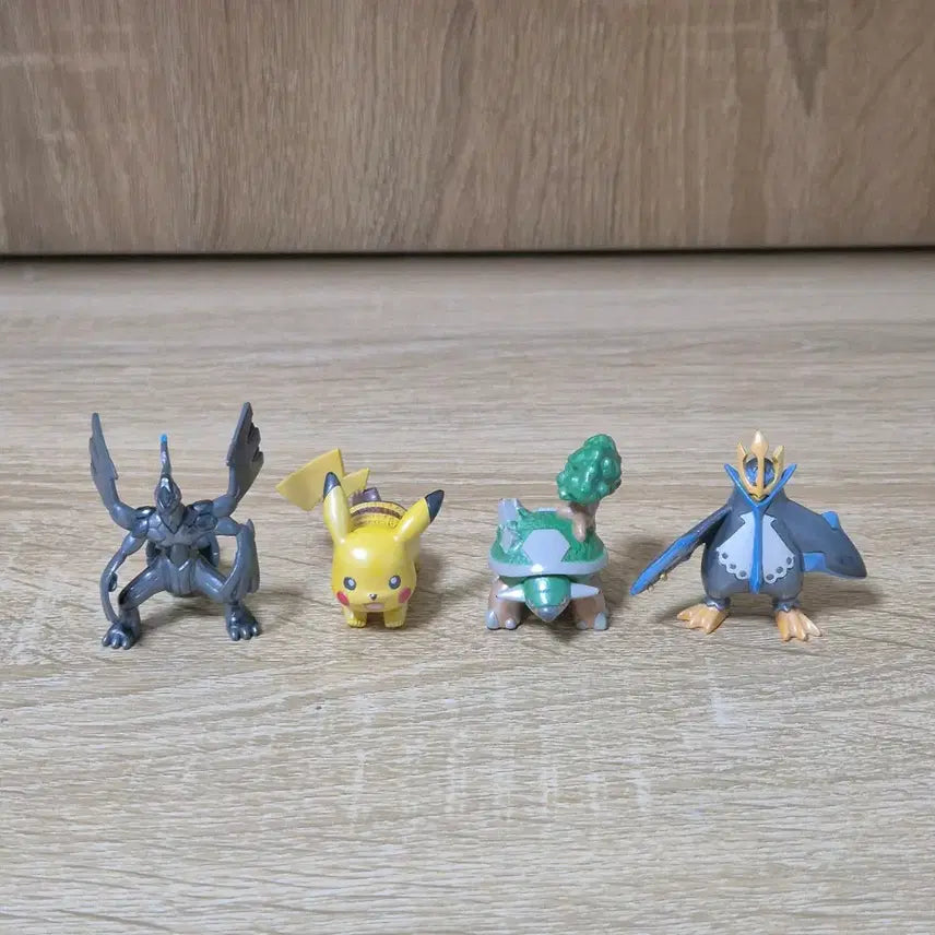 [BUNJANG] Pokemon Moncolle Metallic Pearl Figure Set / 포켓몬 피규어 메탈릭 펄 몬코레 세트