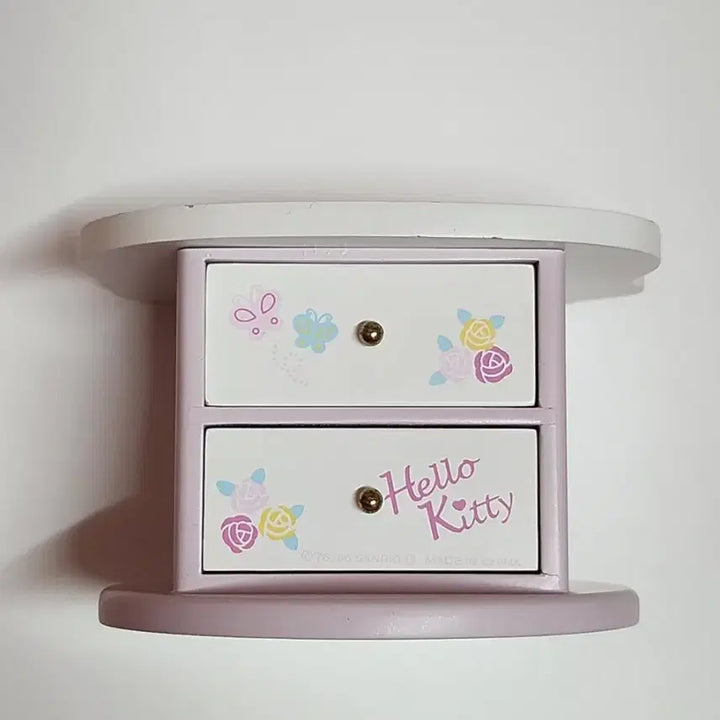 [BUNJANG] Sanrio Hello Kitty Vintage Wooden 2-Tier Mini Storage Box / 고전 빈티지 산리오 헬로 키티 원목 2단 미니 수납함 방꾸템 키티스트랩