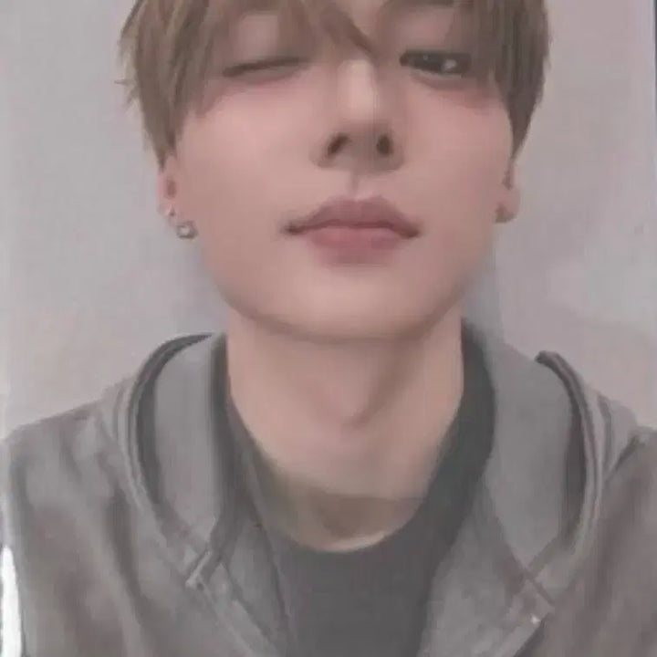 [BUNJANG] ALPHADRIVEONE Sangwon QQ Music Online Exclusive Photocard (Wink) + NFC / 알디원 알파드라이브원 상원 QQ뮤직 온라인 한정 포토카드(윙크)+NFC