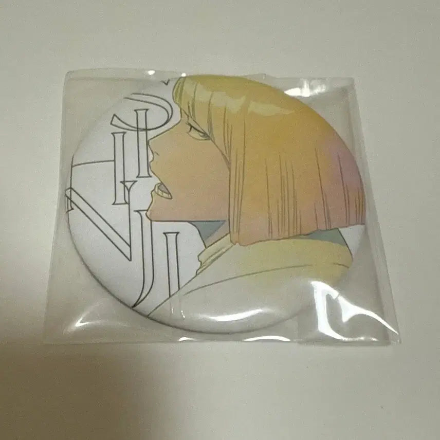[BUNJANG] Bleach Shinji Hirako Large Enamel Pin Shanghai Pop-up Limited Edition / 블리치 히라코 신지 캔뱃지 상해 상하이 중국 팝업
