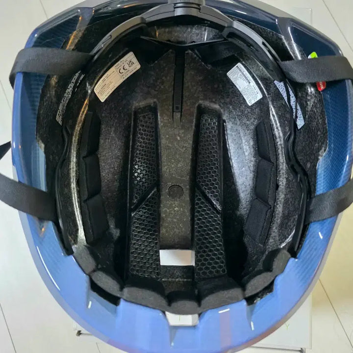 [BUNJANG] Kask Nirvana Blueberry Helmet (L) / 카스크 니르바나 블루베리 L 사이즈 헬멧 팝니다