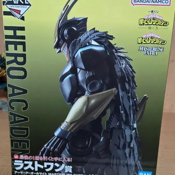 [BUNJANG] All Might Armored Version Last One Figure (Unsealed, Displayed, Blast Damage) / 택포 아머드 올마이트 라스트원(개봉,미전시제품, 블라스트 파손,검수완료)
