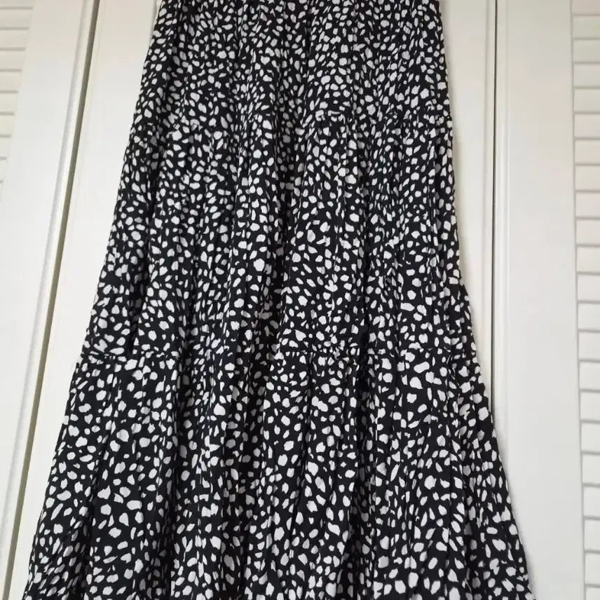 [BUNJANG] White Patterned Long Banding Skirt / 롱 밴딩스커트