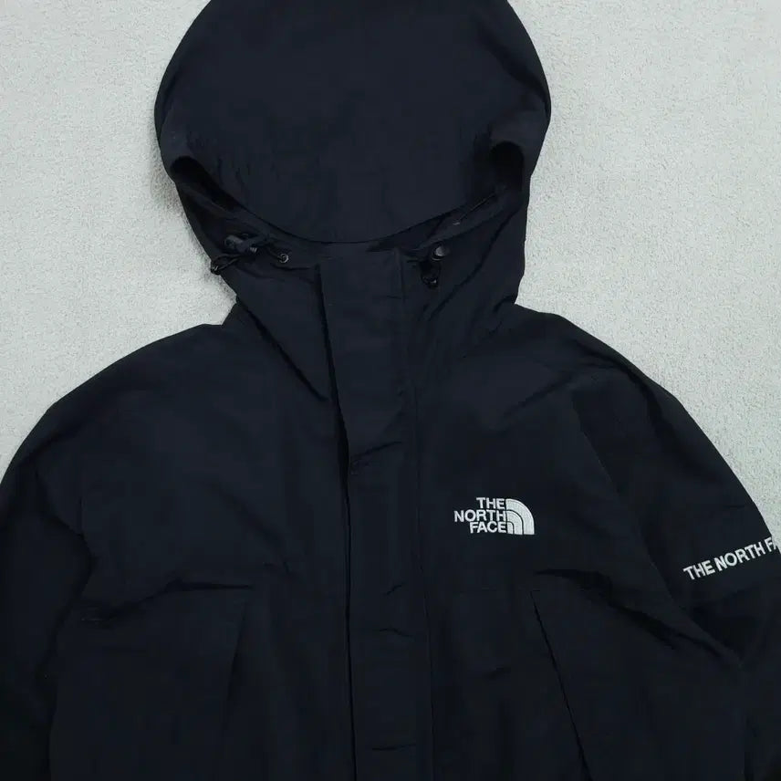 [SOLD OUT] 노스페이스 바람막이 XS 블랙