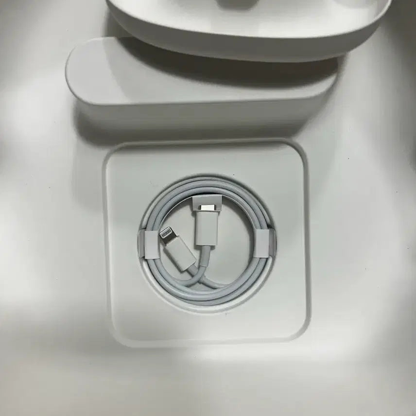 [BUNJANG] Apple AirPods Max Silver Headphones / 애플 에어팟 맥스 실버 박스 포함
