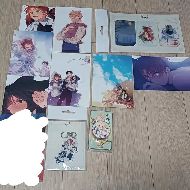 [BUNJANG] My Witch Limited Postcard, Lenticular, Keyring, Grip Tok Bundle Set / 나의마녀 투니크 한정 엽서, 렌티큘러, 키링, 그립톡 일괄 판매