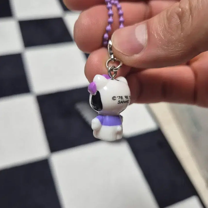 [BUNJANG] 2013 Hello Kitty x Pochacco Collaboration Figure Keychain / 2013년 헬로키티x포차코 피규어 키링