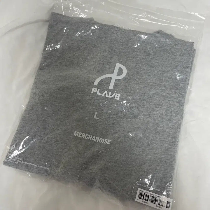 [BUNJANG] PLAVE Heart T-shirt Short Sleeve L / 플레이브 PLAVE 하트티 반팔티 L