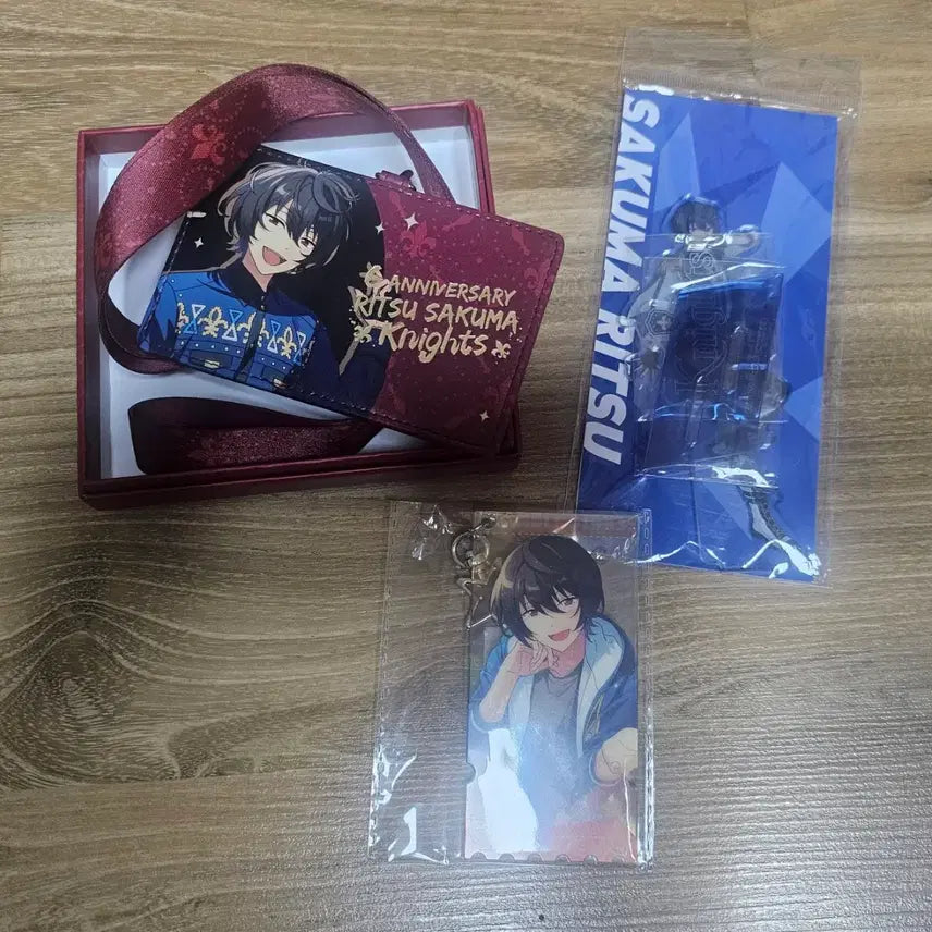[BUNJANG] Ensemble Stars! Ritsu Sakuma Unit Uniform Acrylic Keychain Card Holder / 앙상블스타즈 앙스타 사쿠마 리츠 중스타 카드지갑 유닛복 아크릴 키링 판매