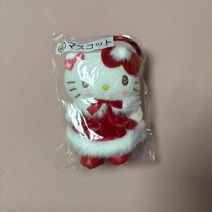 [BUNJANG] Sanrio Hello Kitty Christmas Plush Doll / 산리오 헬로키티 키티 쿠지 4번상 크리스마스 인형 새상품