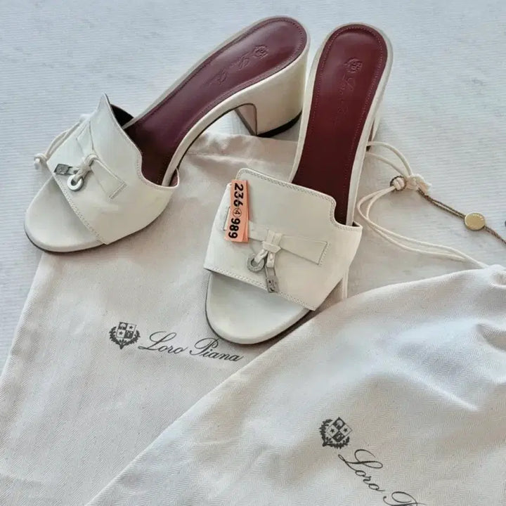 [BUNJANG] Loro Piana Summer Charme Mules Slippers / 로로피아나 썸머 참 뮬 슬리퍼