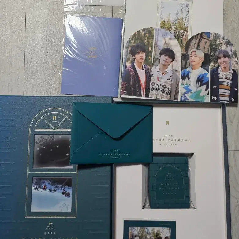 [BUNJANG] BTS 2020 Winter Package Helsinki Edition / 방탄소년단 2020 윈터패키지 헬싱키