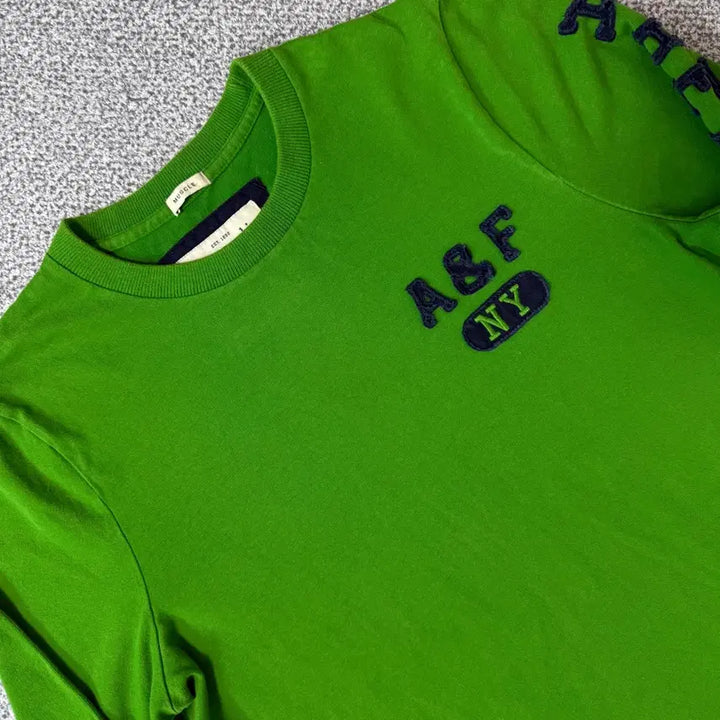 [BUNJANG] Abercrombie &amp; Fitch Long Sleeve M / 아베크롬비 롱슬리브 M
