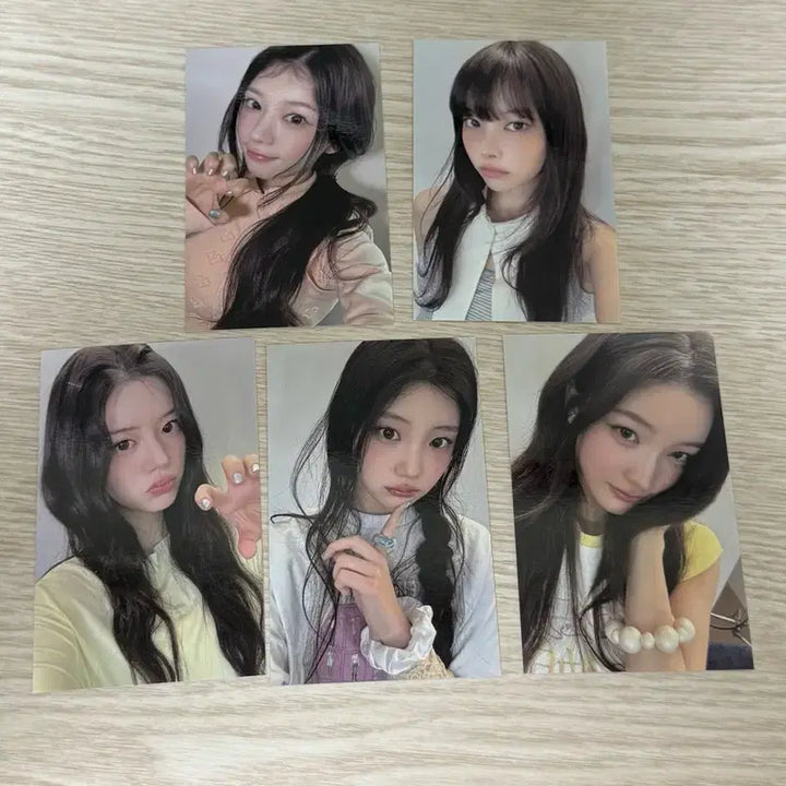 [BUNJANG] ILLIT Glitzy Zone Photocard Bundle Set / 아일릿 콘서트 글릿존 포카 양도