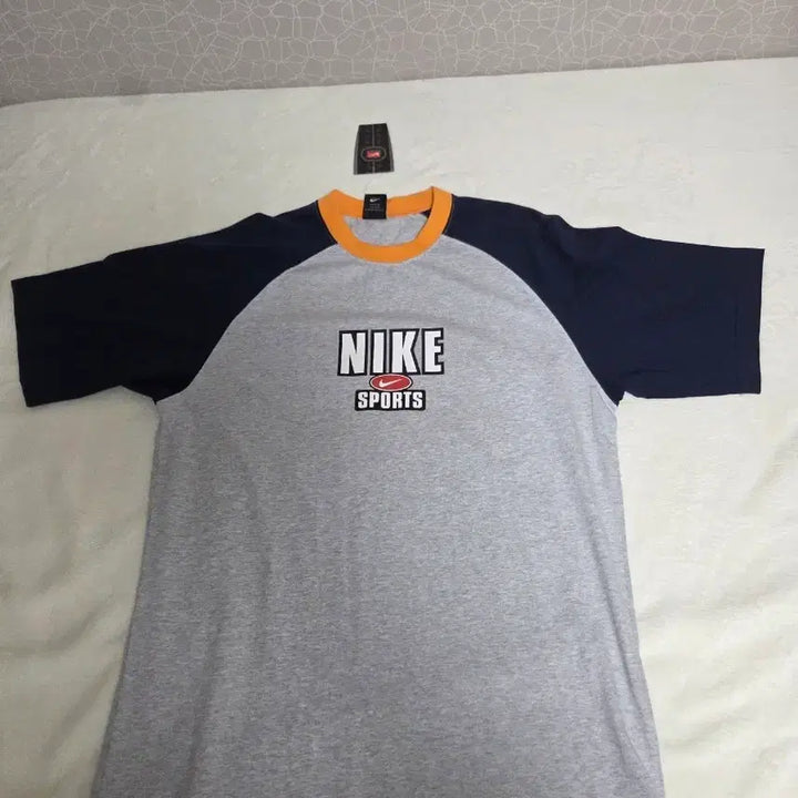 [BUNJANG] Nike 00s Deadstock T-Shirt / 나이키 스포츠 00s 데드스탁