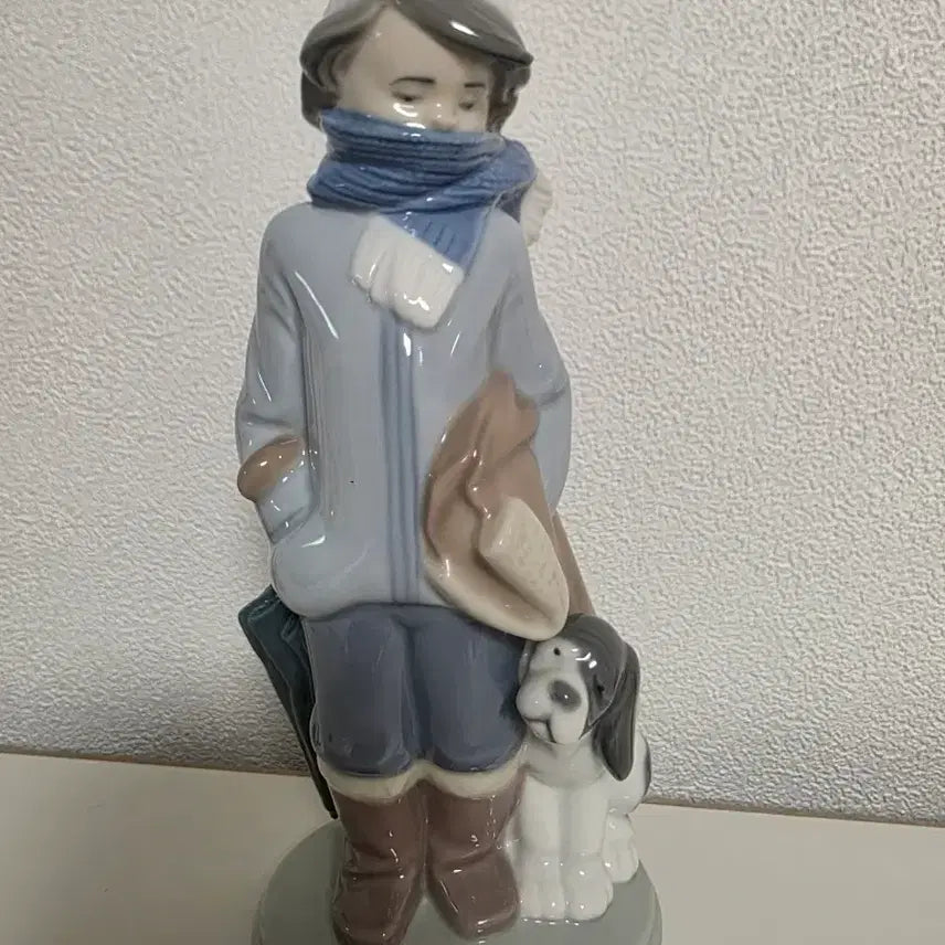 [BUNJANG] Yadro Winter Boy and Puppy Figurine / 야드로 겨울소년과 강아지 피겨린