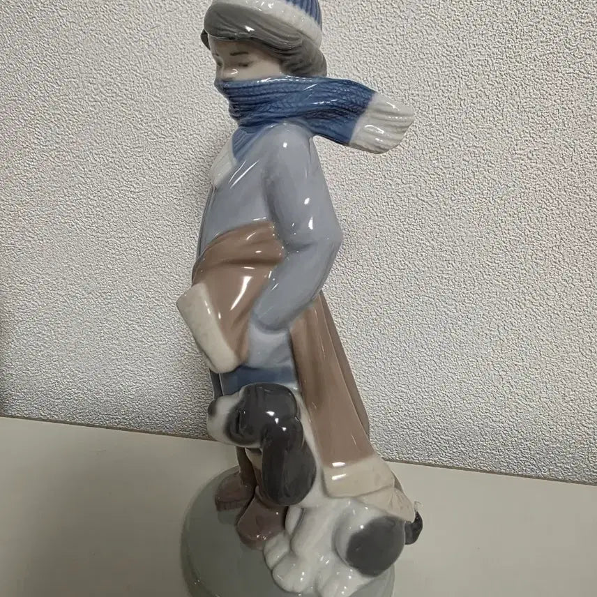 [BUNJANG] Yadro Winter Boy and Puppy Figurine / 야드로 겨울소년과 강아지 피겨린