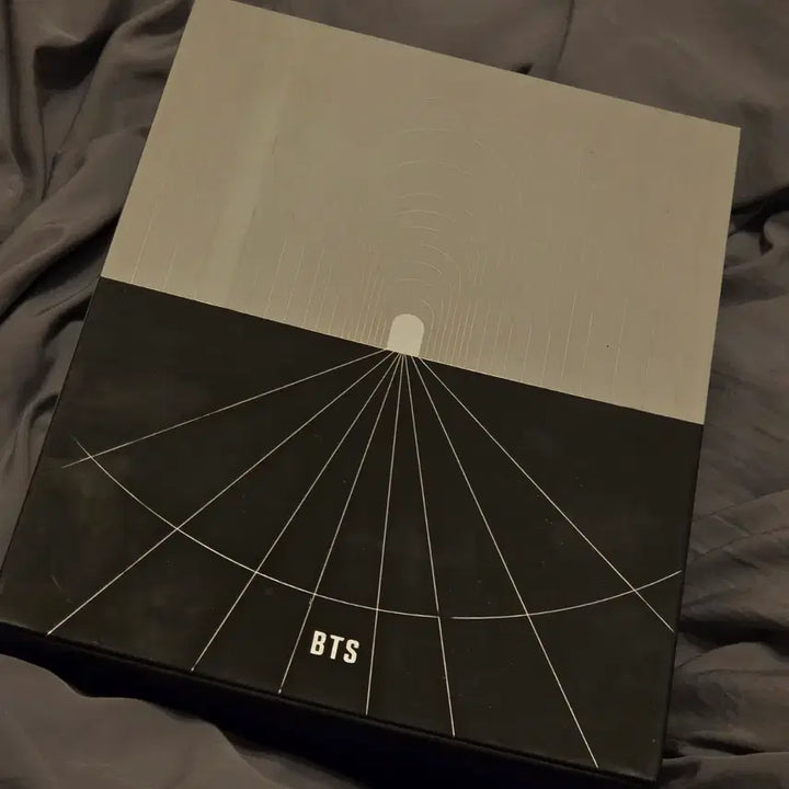 [BUNJANG] BTS MAP OF THE SOUL ON:E Concept Photobook Special Set / BTS MAP OF THE SOUL ON:E 콘셉트 포토북 스페셜 세트