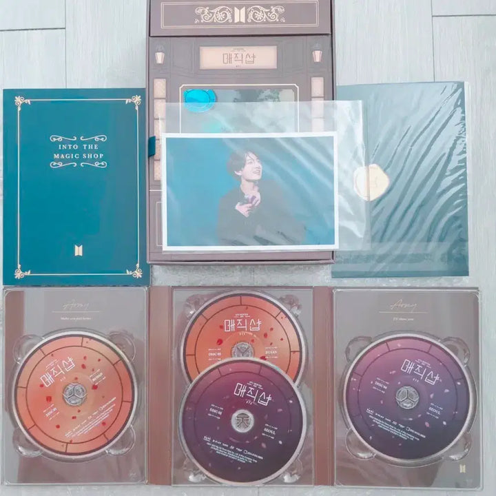 [BUNJANG] BTS Magic Shop Blu-ray Full Set + Jungkook POB / 방탄소년단 BTS 매직샵 블루레이 풀세트 Blu-ray + 정국 특전