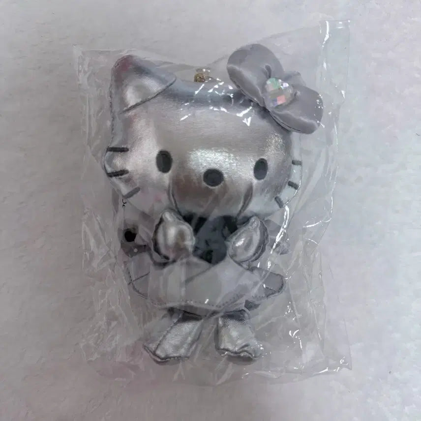 [BUNJANG] Sanrio Official Hello Kitty Mascot Charm Plush (Sealed) / 산리오 정품 헬로키티 마스코트 챰 누이 미개봉