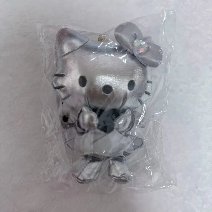 [BUNJANG] Sanrio Official Hello Kitty Mascot Charm Plush (Sealed) / 산리오 정품 헬로키티 마스코트 챰 누이 미개봉