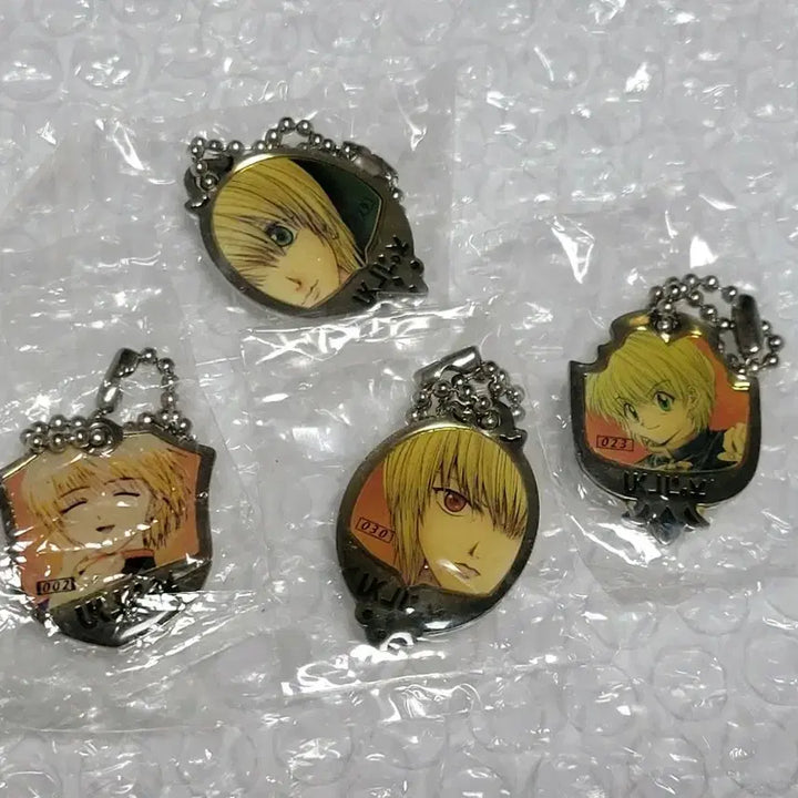 [BUNJANG] Hunter x Hunter Kurapika Visual Metal Keychain Set (4 pcs, Vintage Gacha) / 헌터헌터 크라피카 비주얼 메탈 키링 고전 가챠 4개