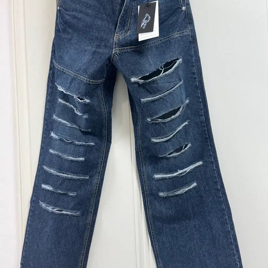 [BUNJANG] DIMADE Mid-Wash Distressed Jeans (Size S/30) / 새상품 30) 디메이든 중청 디스진