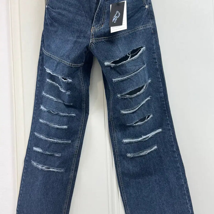 [BUNJANG] DIMADE Mid-Wash Distressed Jeans (Size S/30) / 새상품 30) 디메이든 중청 디스진