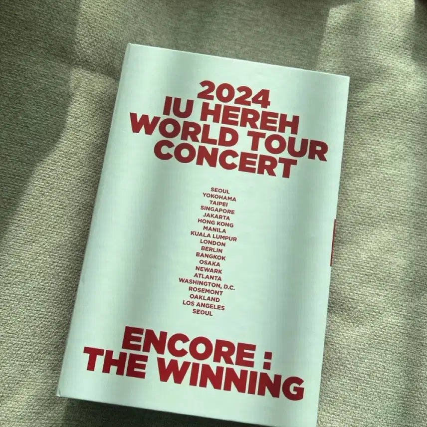 [BUNJANG] IU 2024 HEREH World Tour DVD (Healling Concert / The Winning Concert) / 아이유 2024 HEREH 월드투어 DVD(헐콘/더위닝콘)