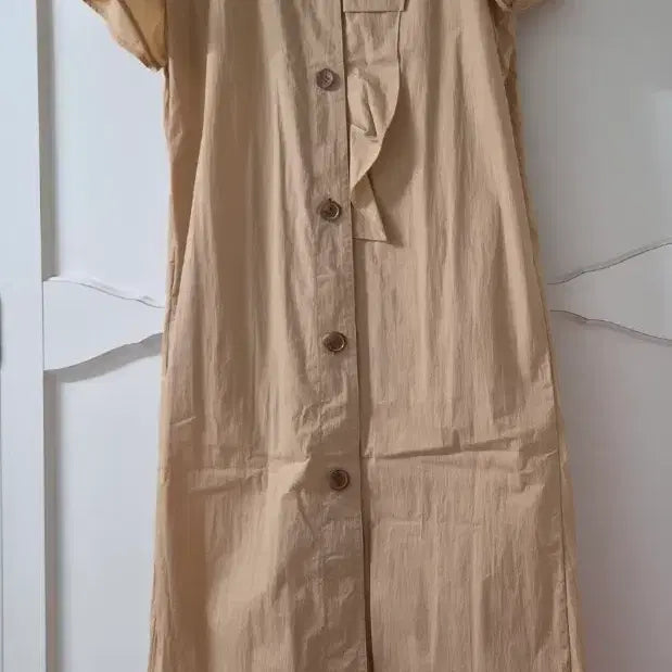 [BUNJANG] TIME Beige Shirt Dress / 거의새거) 타임 (TIME) 원피스 (드레스)
