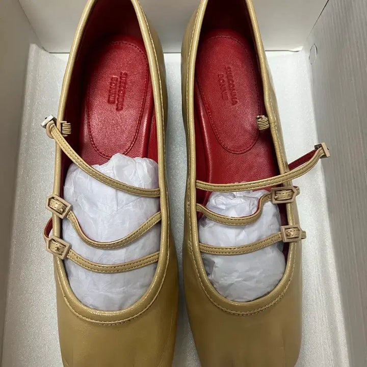 [BUNJANG] SUECOMMA BONNIE Mary Jane Flat Shoes Beige Leather / 240 슈콤마보니 메리제인 플랫슈즈