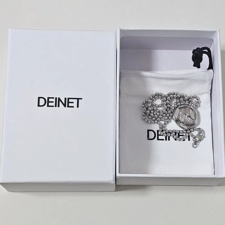 [BUNJANG] TXT Yeonjun Dainnnt Necklace Pendant / 연준 다이닛 껌 ggum 목걸이 펜턴트