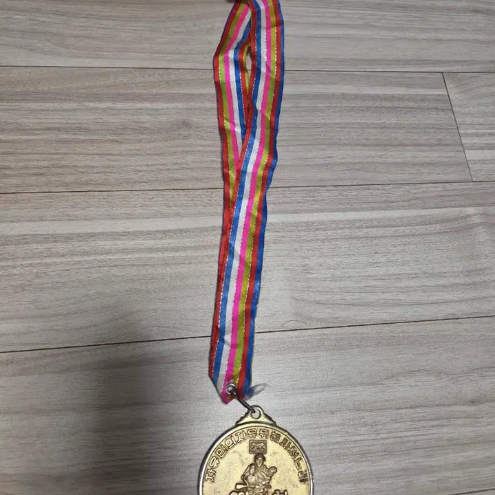 [BUNJANG] Vietnam War Participation Commemorative Medal with Case / 월남전 참전기념매달(케이스있음)