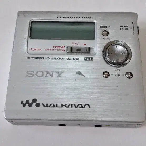 [BUNJANG] Sony MZ-R909 MDLP MiniDisc Player with Adapter and TDK MD / 소니 MZ-R909  MDLP 본체,아답타,TDK MD포함[정상]