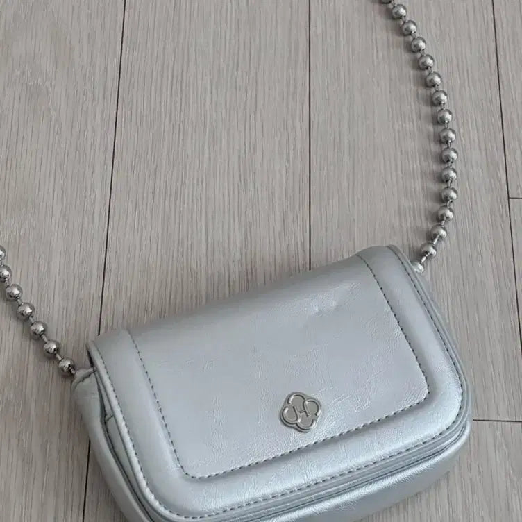[BUNJANG] HEIRLY Chain Bag / 히어리 체인백