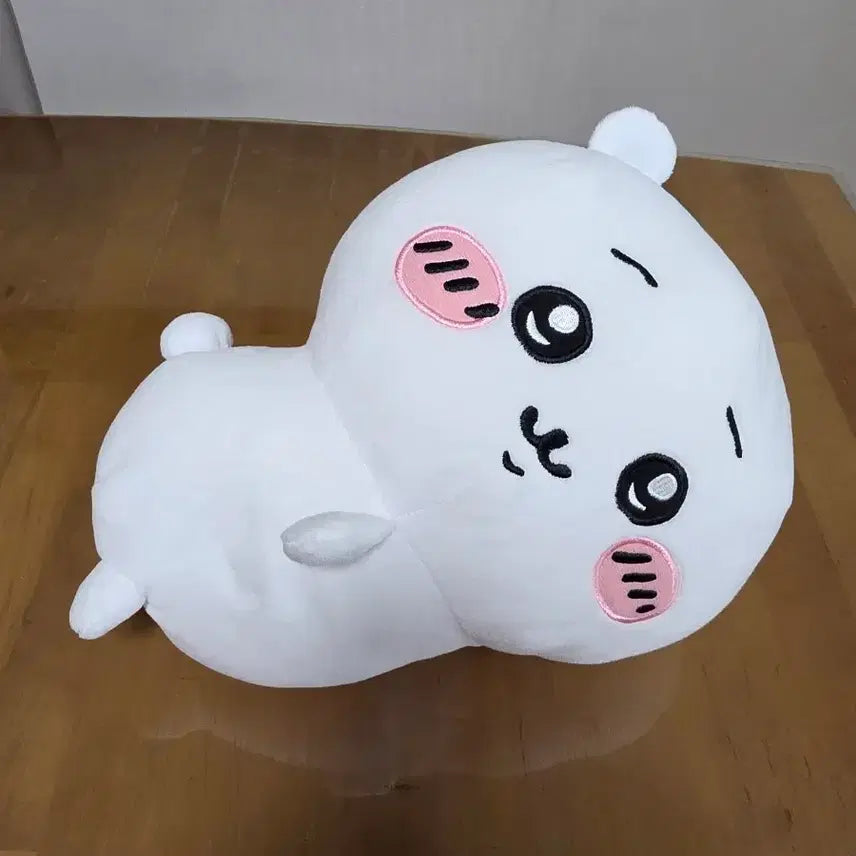 [BUNJANG] Chiikawa Plush Cushion / 치이카와 인형 쿠션