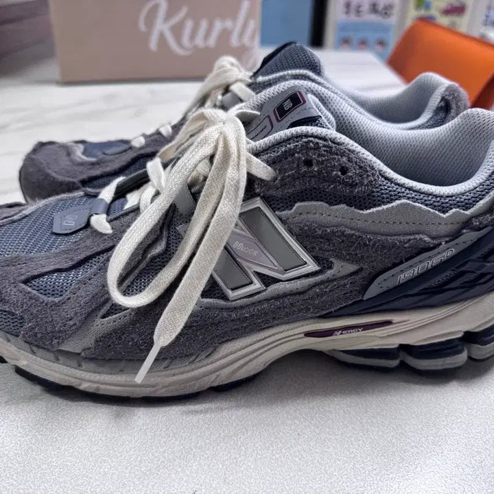 [BUNJANG] New Balance 1906D Protection Pack "Castlerock" Running Shoes (Size 280) / 뉴발란스 1906D 캐슬락 280 (사이즈미스로한번신음.새거급)
